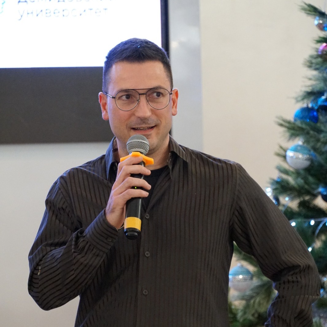 Константину Ризос Сотирис 