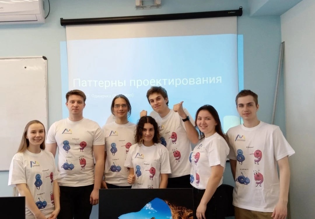 От математики к кибербезопасности: Выпускница матфака — о выборе пути, учёбе и карьере